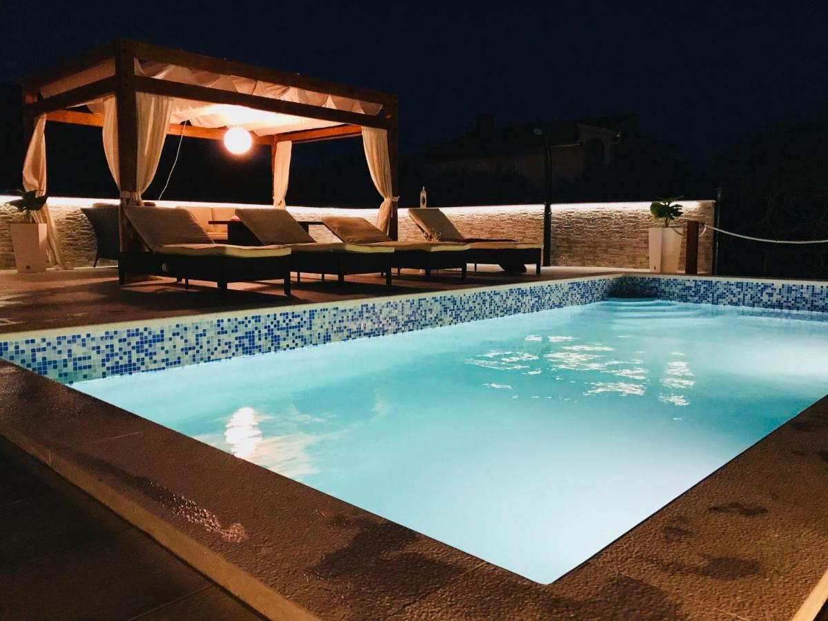 Holiday Home Marina Sevid Exterior photo